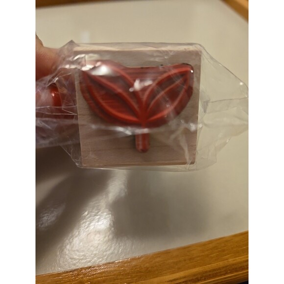 B5 Wood Stamp With Handle Leaf Print New Unopened, Crafting Craft, Crafting - Picture 2 of 2